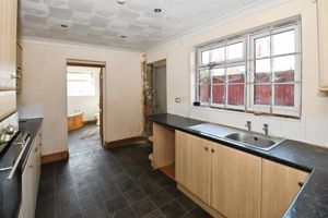 Photo 16- click for photo gallery